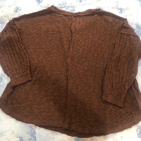 BUNDLE Of 2 Stitch Drop Sweaters - Picture 5 of 10